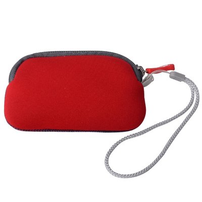 迪士尼（Disney）SM210086R1数码包（红色）（可以当相机包、手机包、MP3/MP4便携包、零钱袋等多用途使用！材料耐磨、防泼水、防尘易擦洗！)