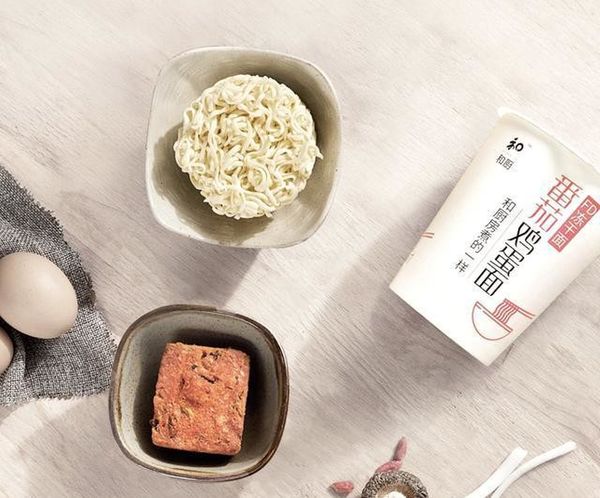 小米进军泡面界?5块钱一桶竟然还包邮 - 国美