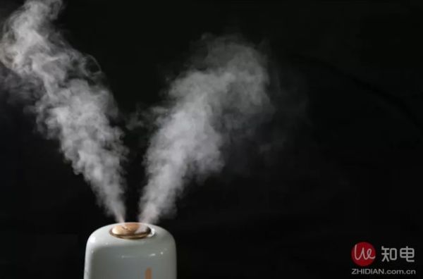 关于如何正确使用加湿器,加湿器加自来水还纯洁水