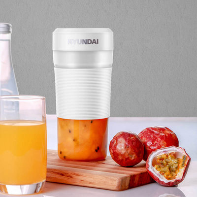 韩国现代(HYUNDAI)便携式榨汁机 星果杯迷你料理机家用原汁机果汁机 有线QC-JB2313 白